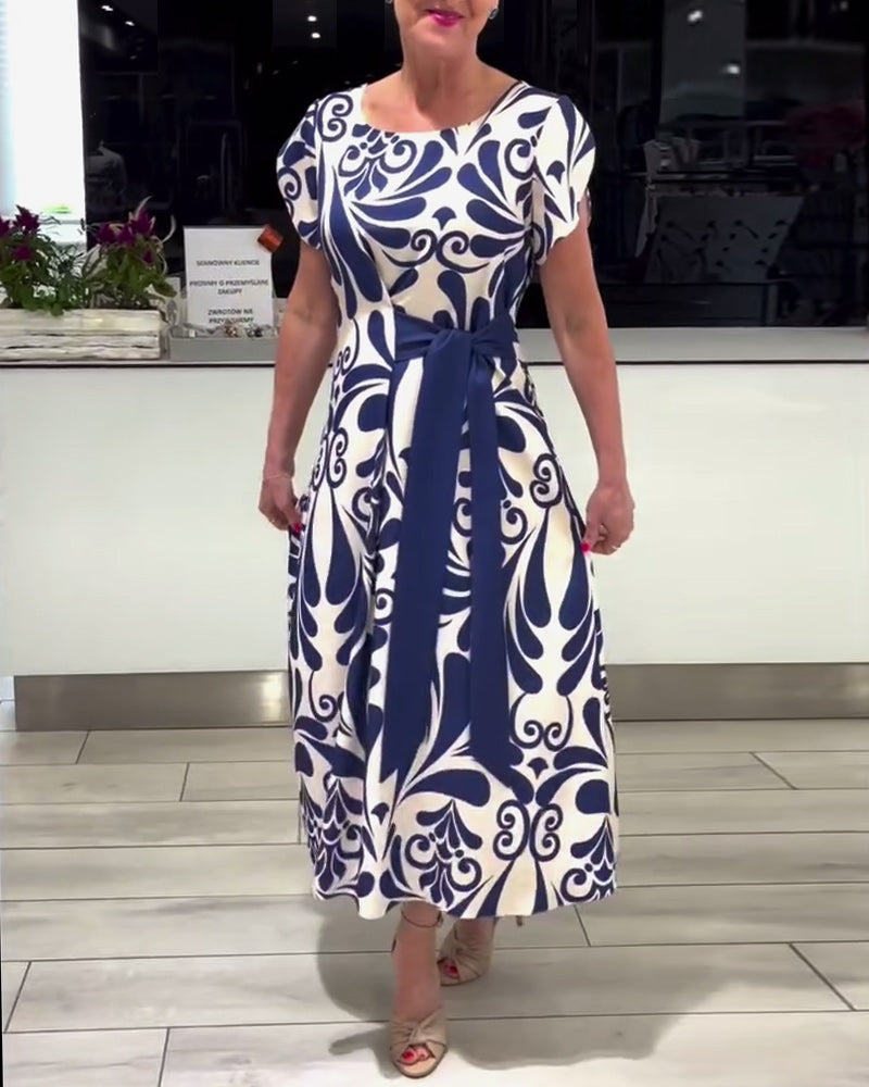 Robe élégante à manches courtes et imprimé contrasté