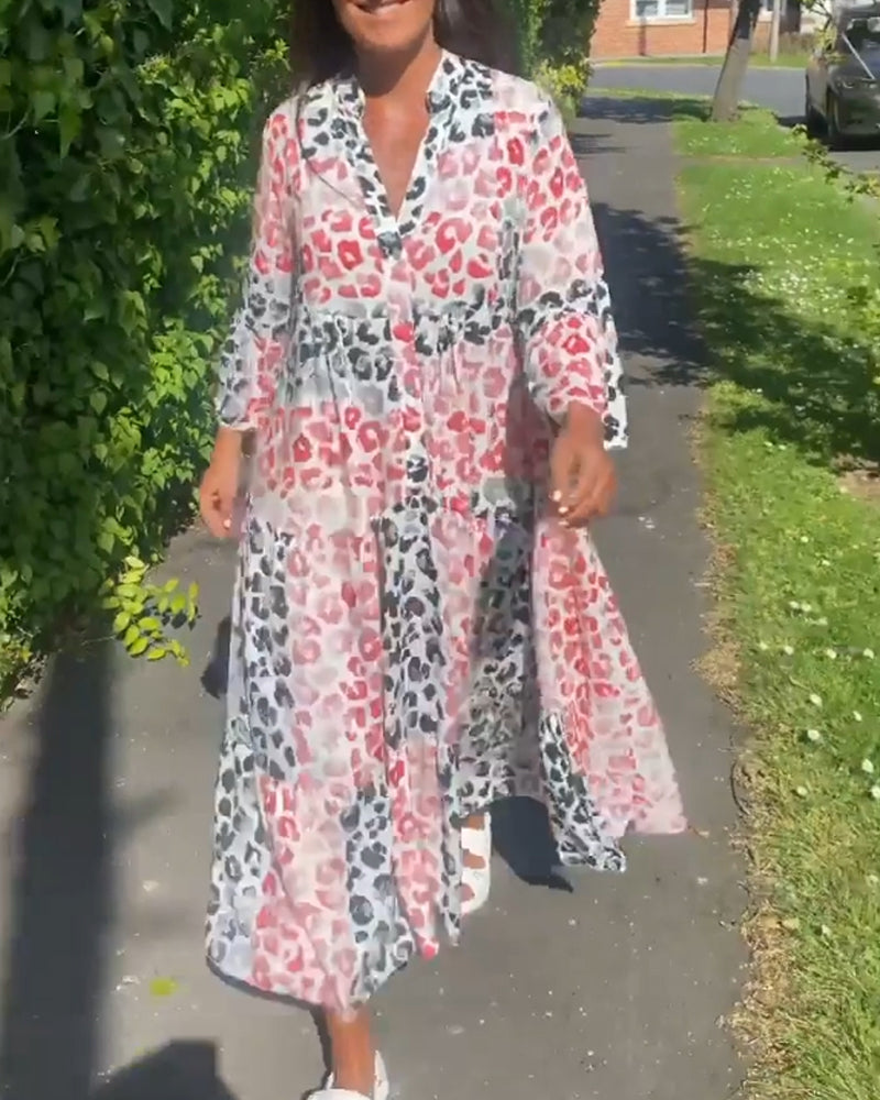 Robe décontractée à volants imprimés et col en V