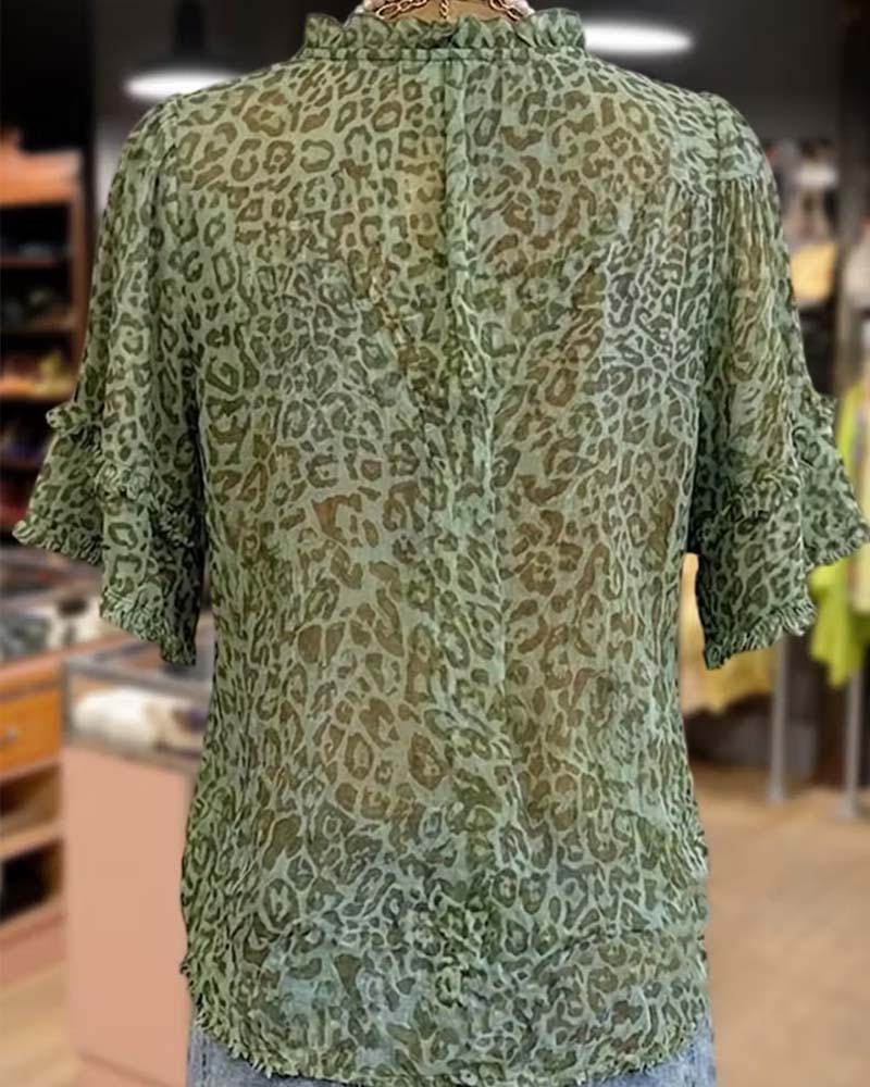 Blouse Teinte Verte Léopard Imprimé Volant