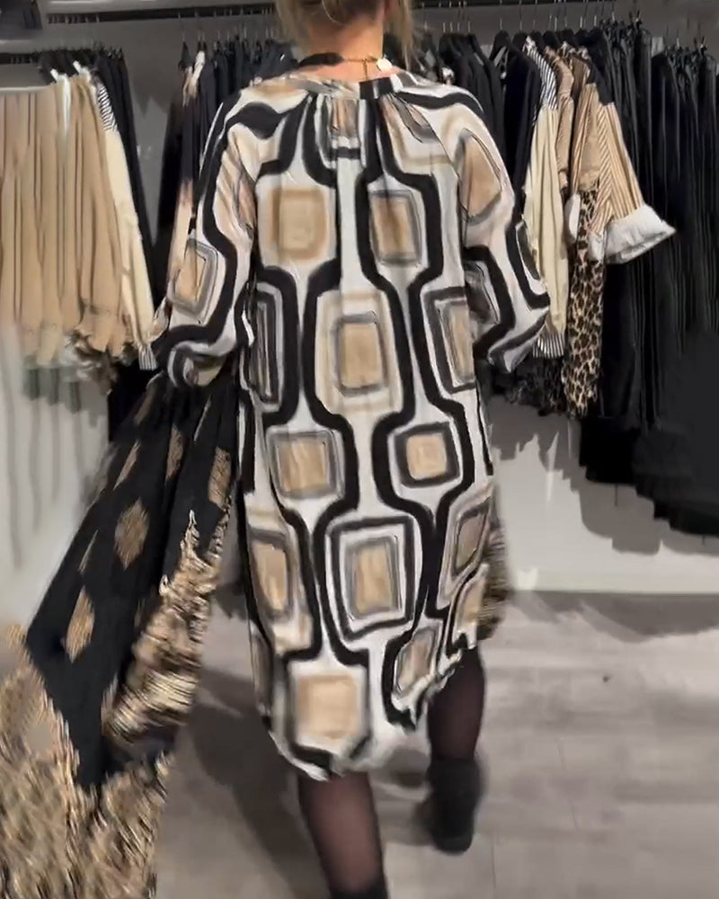 Robe Ample À Col En V Et Imprimé Géométrique