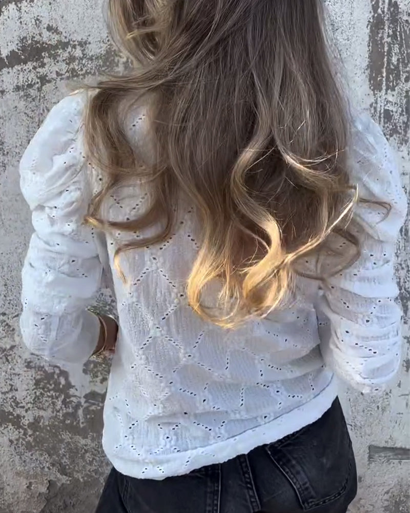 Blouse À Manches Bouffantes Et Découpes