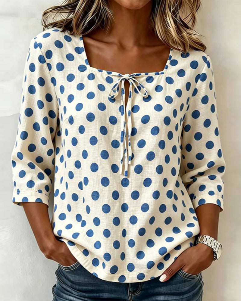 Chemisier Polka Dot Carré Encolure Cravate