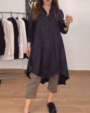 Chemise ample à revers irréguliers et boutons