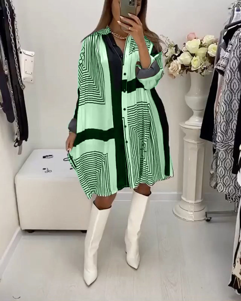 Robe avec boutons et imprimé