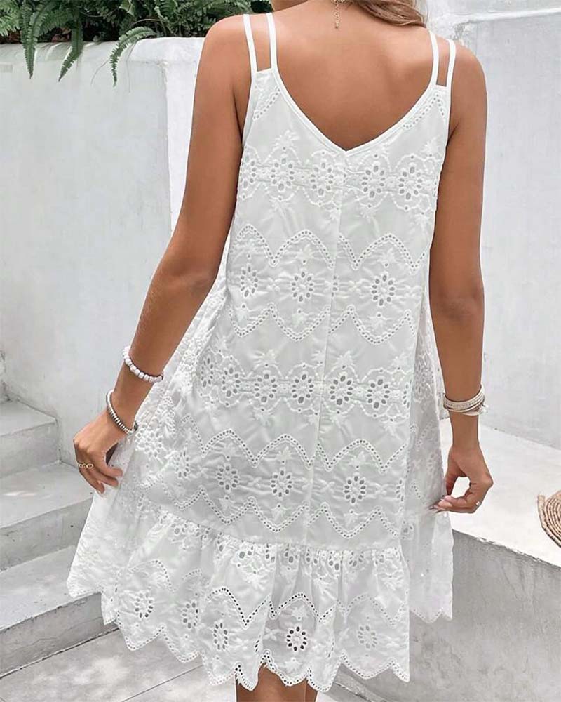 Robe à bretelles creuse de couleur unie à double bretelle