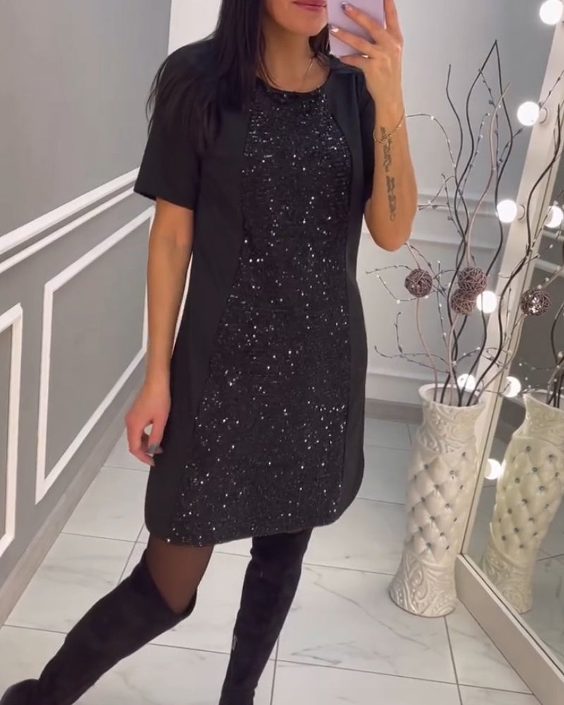 Robe manches courtes à sequins patchwork