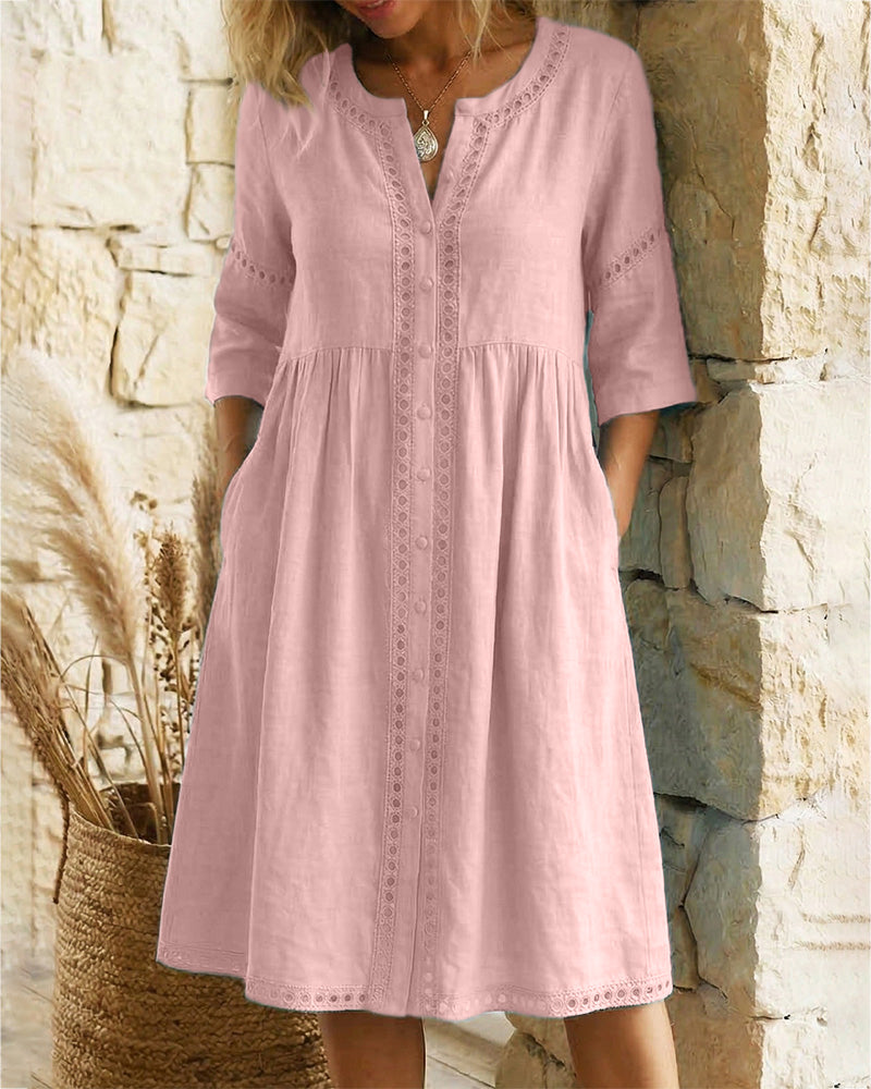 Robe 100% Coton Évidé Col V Boutonnage Devant
