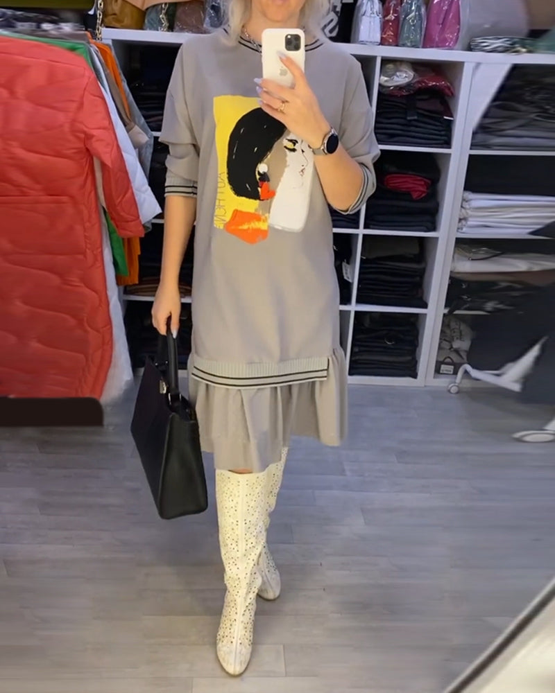 Robe droite avec motif portrait et manches longues