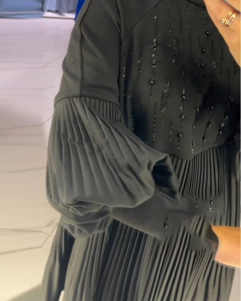 Robe à manches ballon et col montant