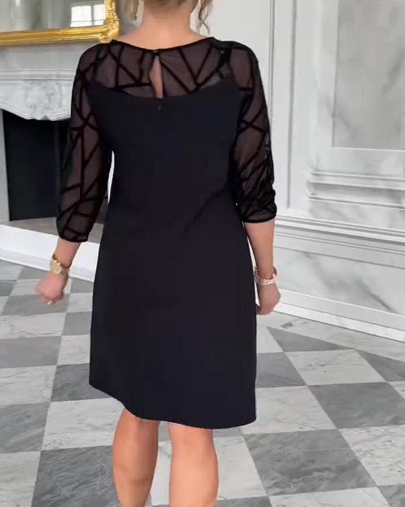 Robe Élégante À Col Rond Et Style Tendance