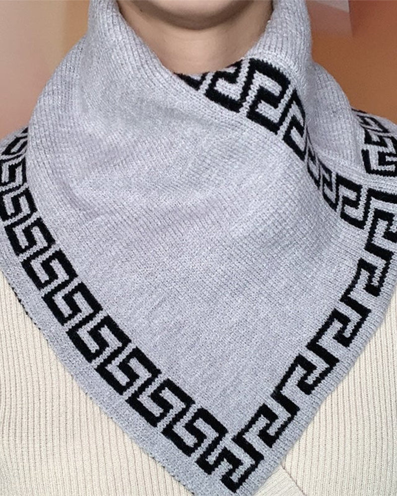 Écharpe triangulaire polyvalente à la mode