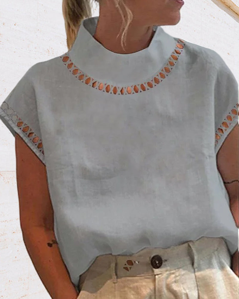 Chemisier col montant en dentelle unie