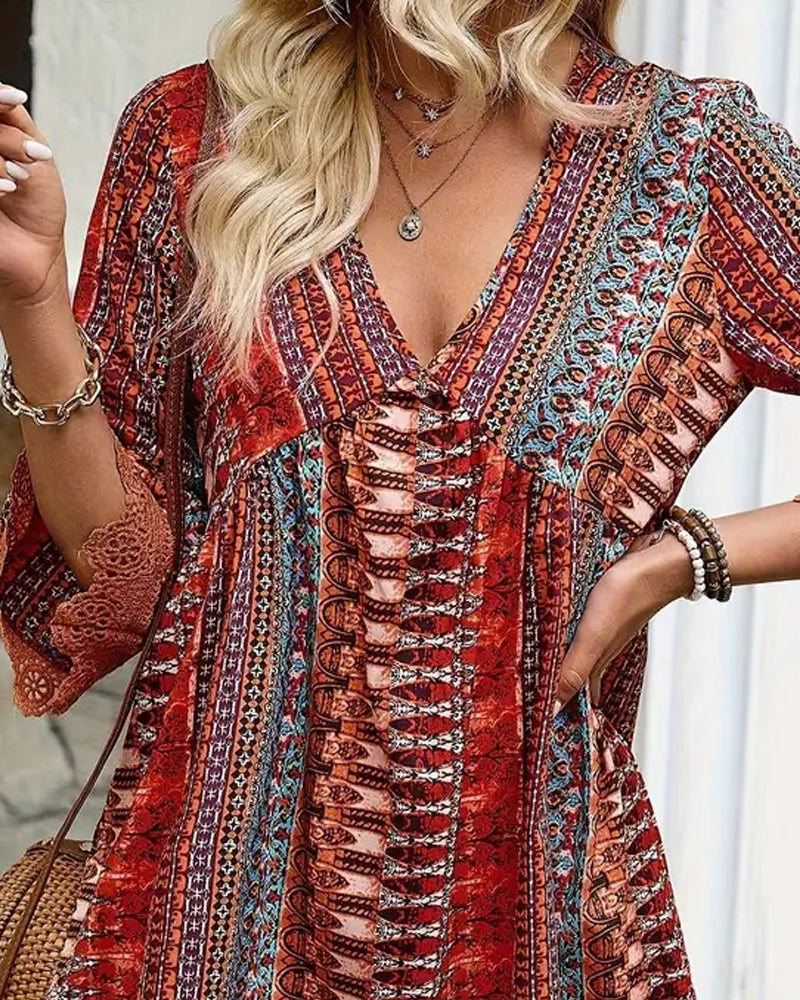 Robe Col En V Dentelle Manches Trois-Quarts