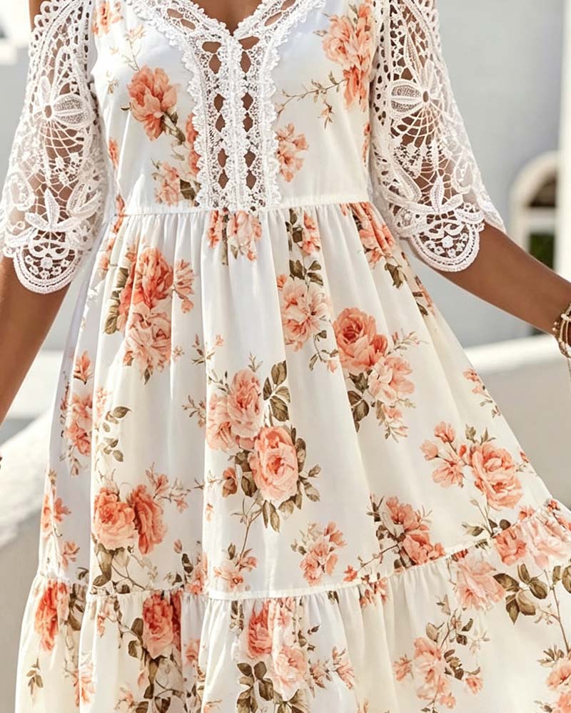 Robe Col V Dentelle Patchwork Florale Épaule Dénudée