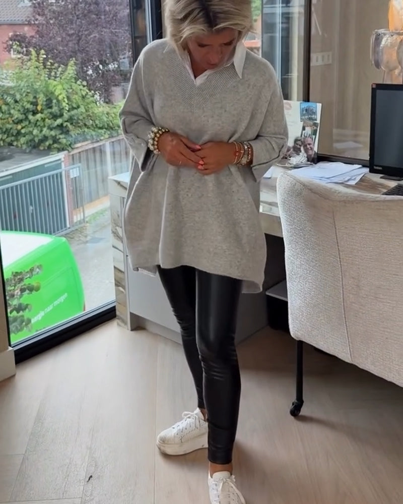 Pull Avec Caractéristiques Col V, Boutonné Et Asymétrique