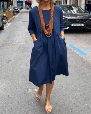 Robe de cou rond avec des poches