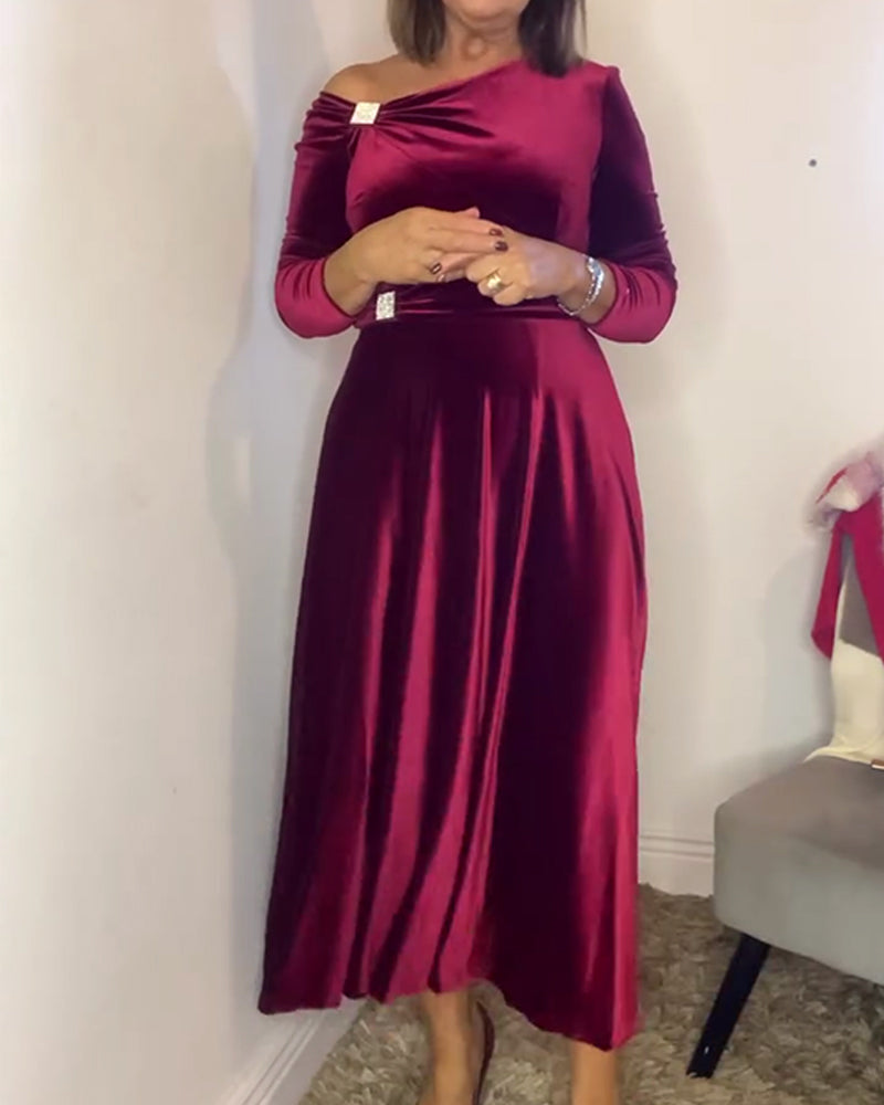 Robe Élégant Velours Boucles Métal