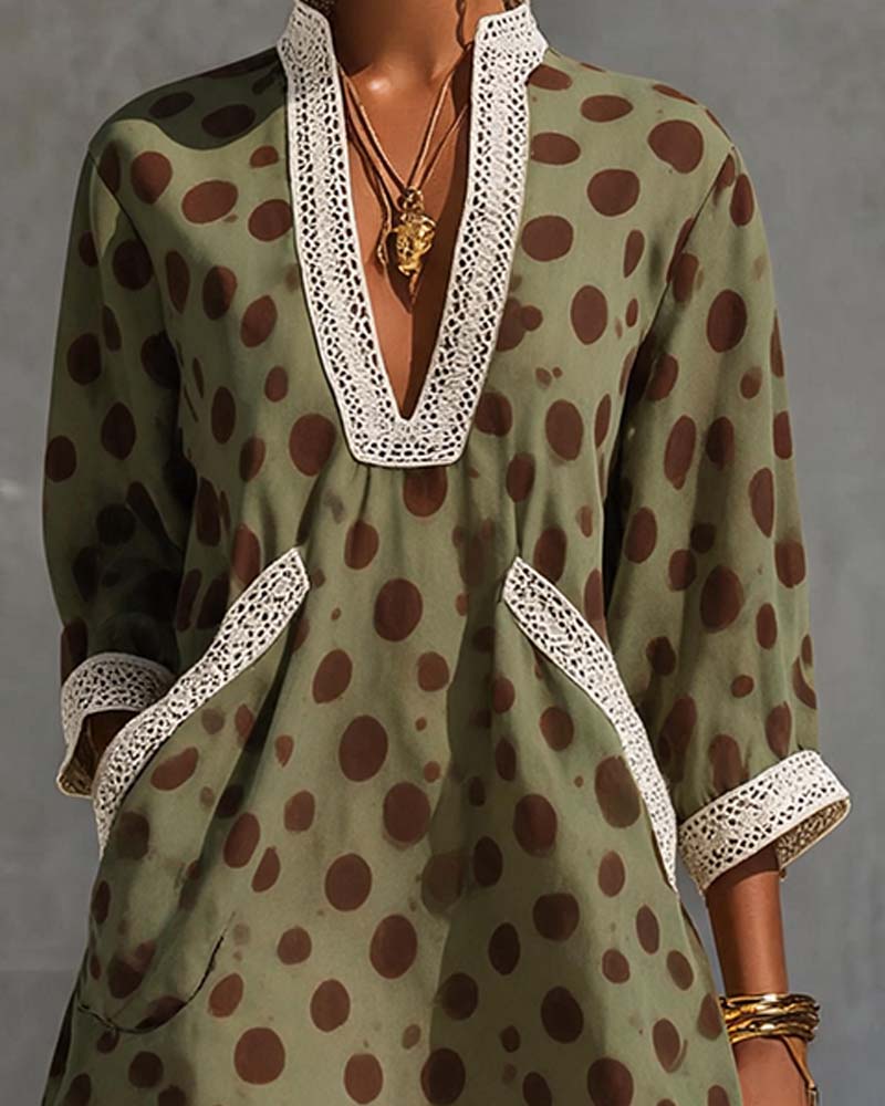 Robe Col V Polka Dot Poche