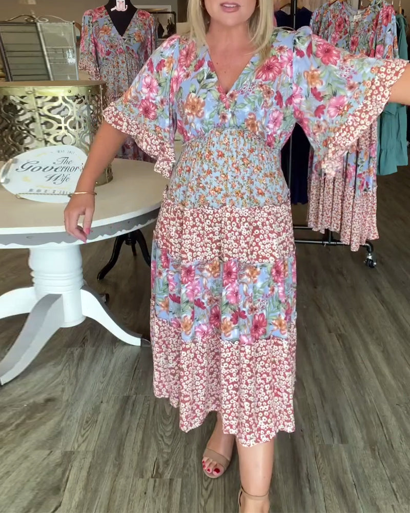 Robe Encolure En V Manche Lotus Fleuri