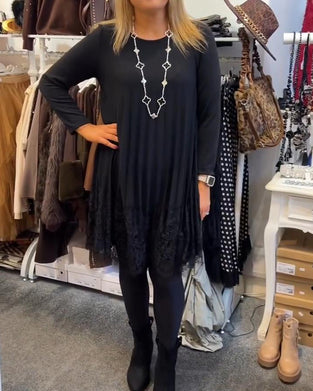 Robe Ample À Col Rond Et Plissés