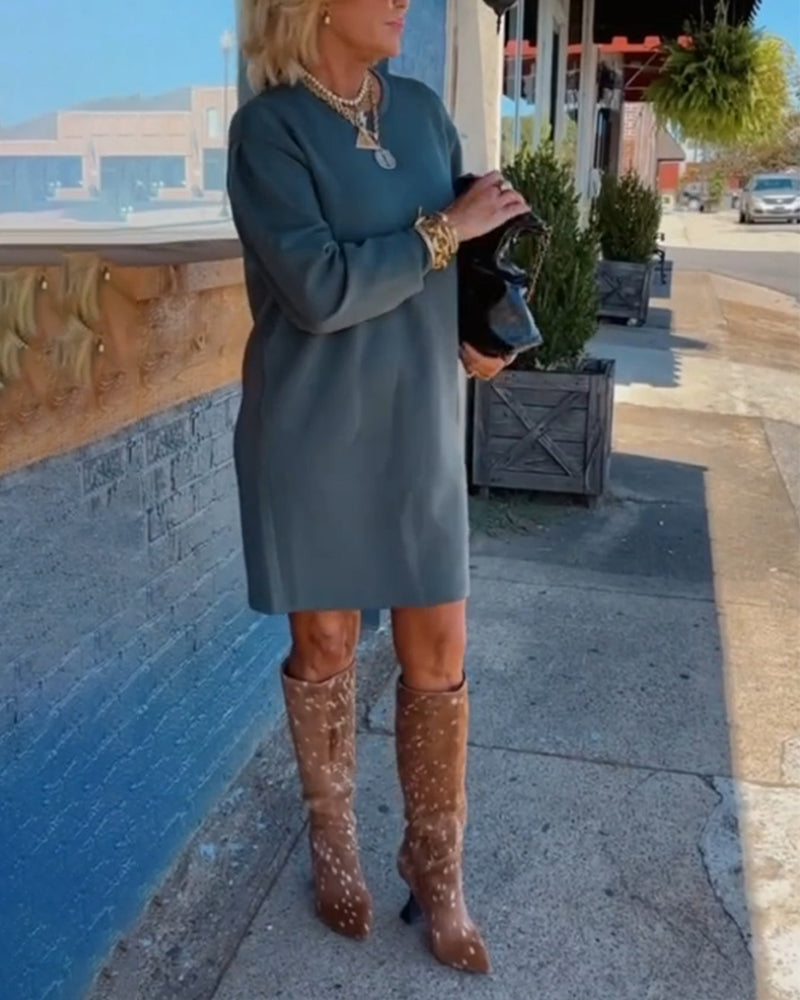 Robe élégante de couleur unie à col rond