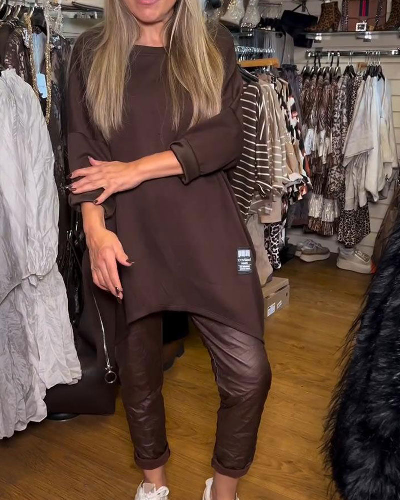 Sweatshirt Avec Caractéristiques Col Rond Et Large