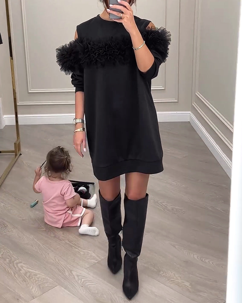 Robe de couleur unie à épaules dénudées