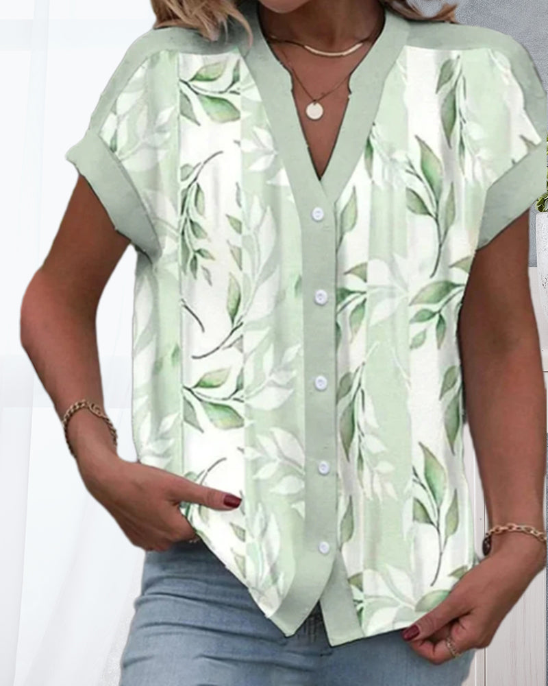 Chemise avec boutons et imprimé feuilles