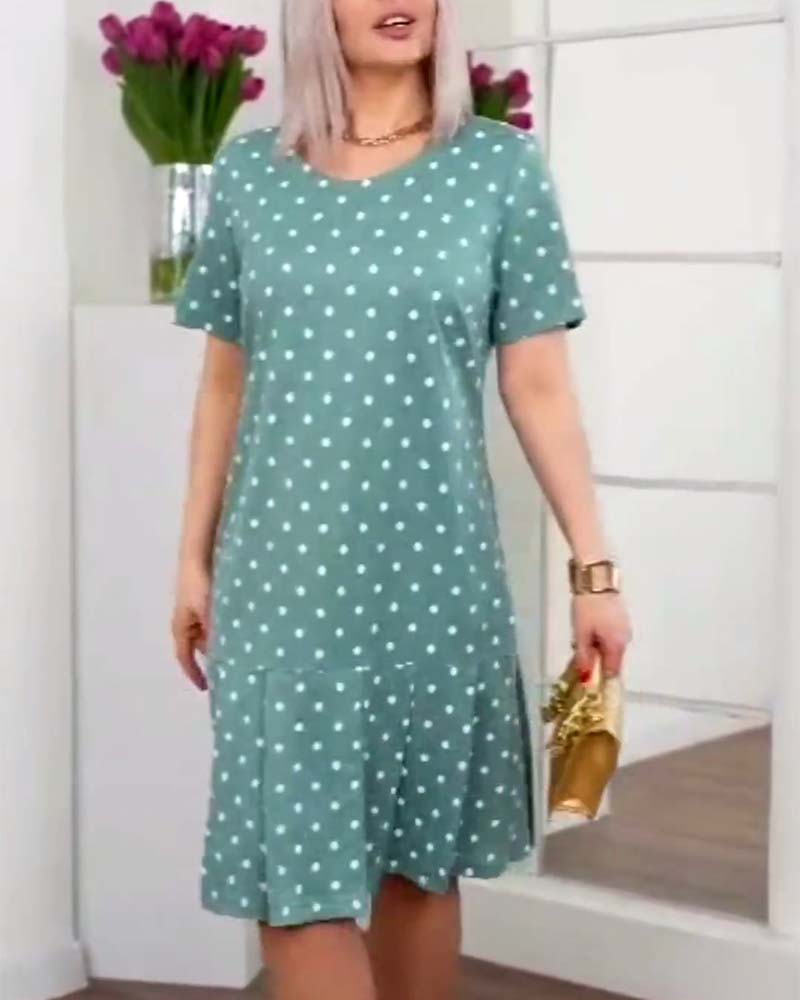Robe décontractée à manches courtes et imprimé à pois
