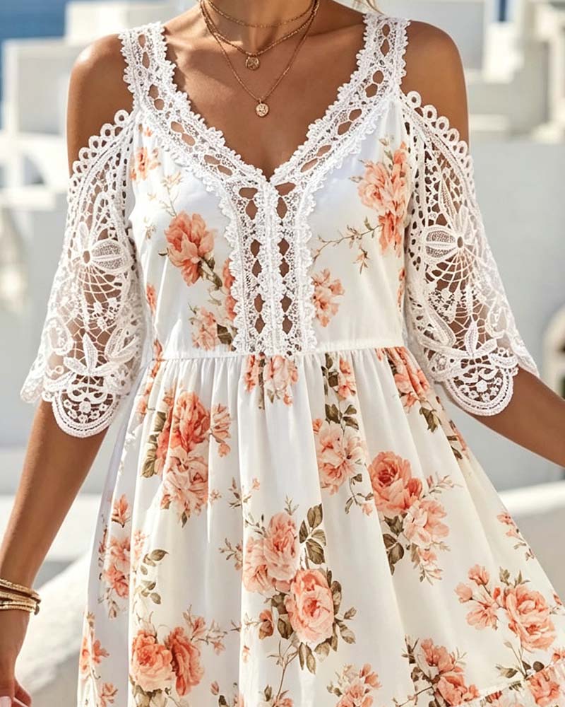 Robe Col V Dentelle Patchwork Florale Épaule Dénudée