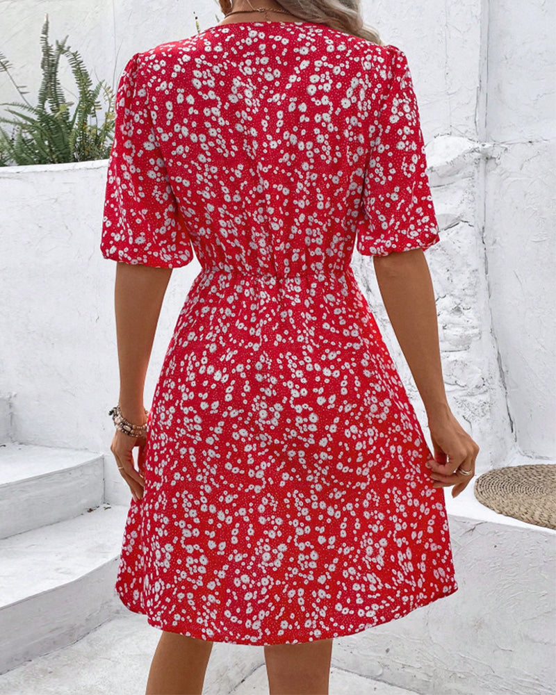 Robe Fleurie Col V Courte