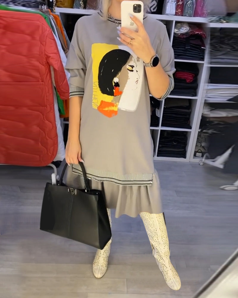 Robe droite avec motif portrait et manches longues