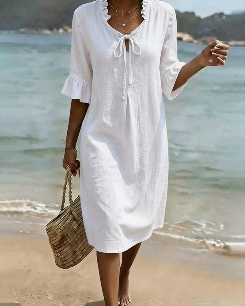 Robe À Lacets Et Manches À Volants