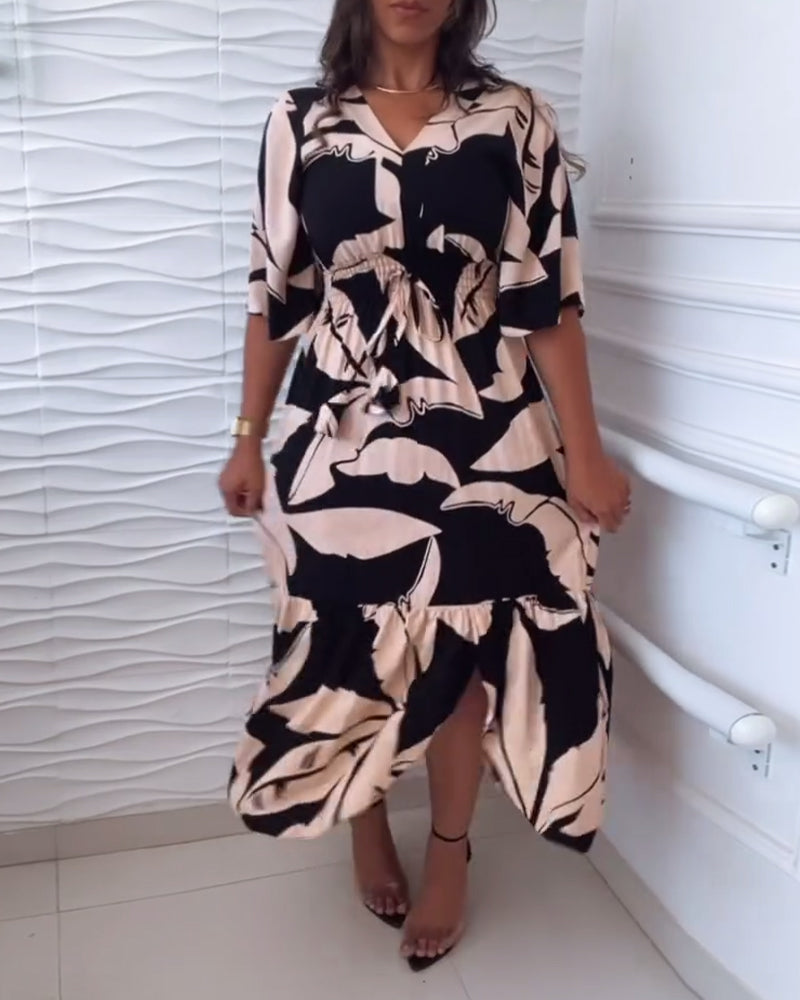 Robe élégante à col en V, manches trois-quarts et cordon de serrage