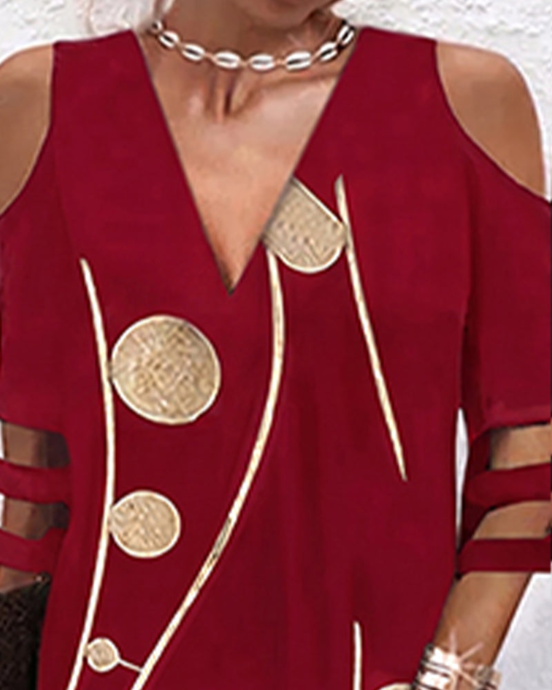 Robe À Col V Et Décolleté Off-Shoulder Avec Panneaux En Dentelle