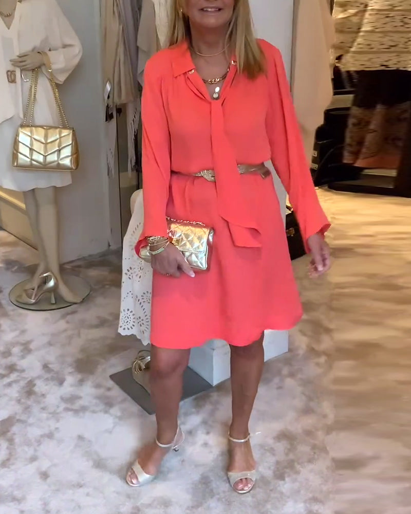 Robe ruban de couleur unie à revers