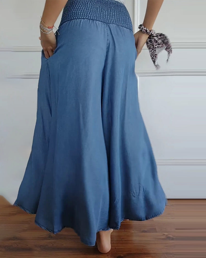 Pantalon à taille élastiquée et jambes larges