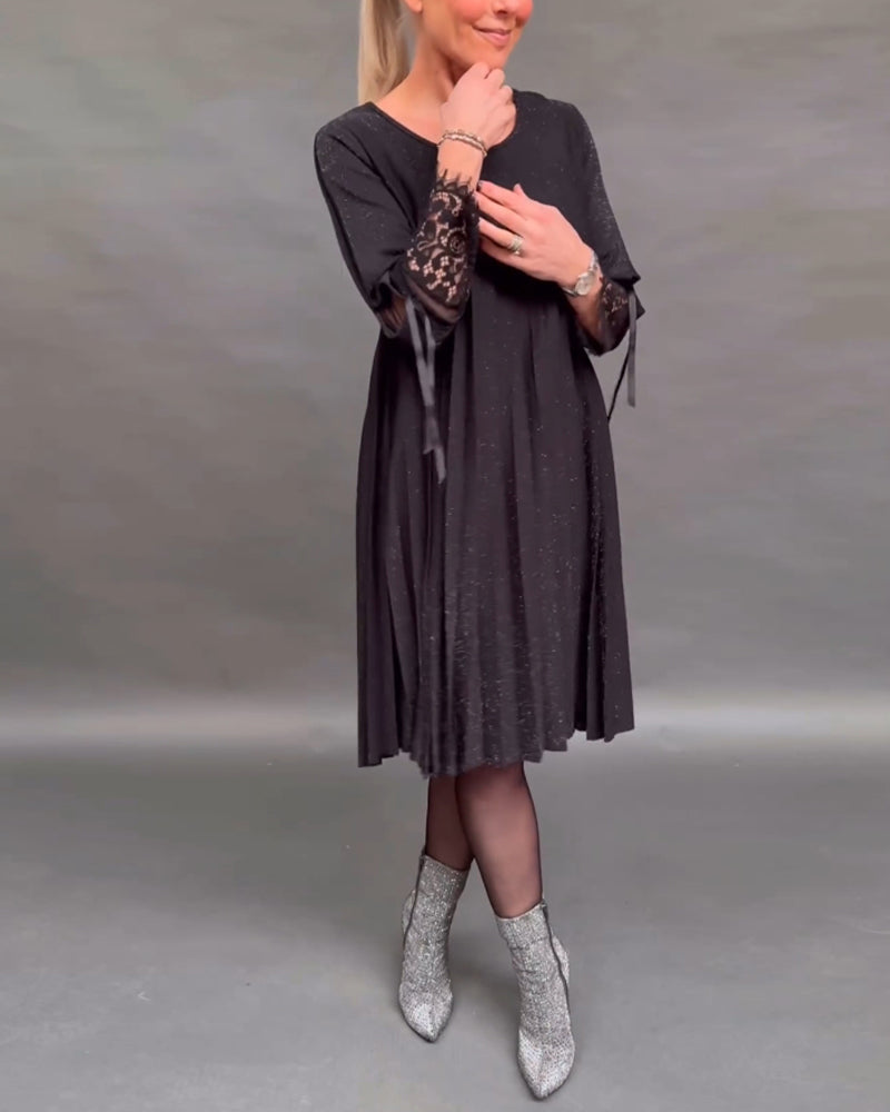 Robe plissée en dentelle patchwork de couleur unie