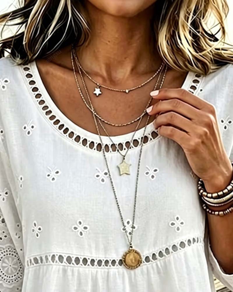 Blouse Col Rond Évidé Unie
