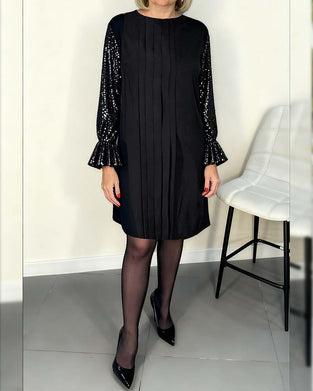 Robe Unie À Manches Évasées Et Plissés