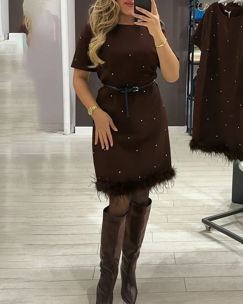 Robe À Col Rond Et Manches Courtes