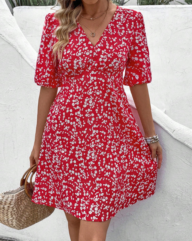 Robe Fleurie Col V Courte