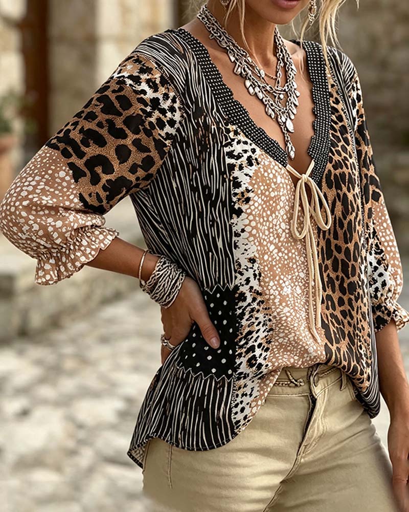 Blouse Col V Léopard Point Manche Bouffante