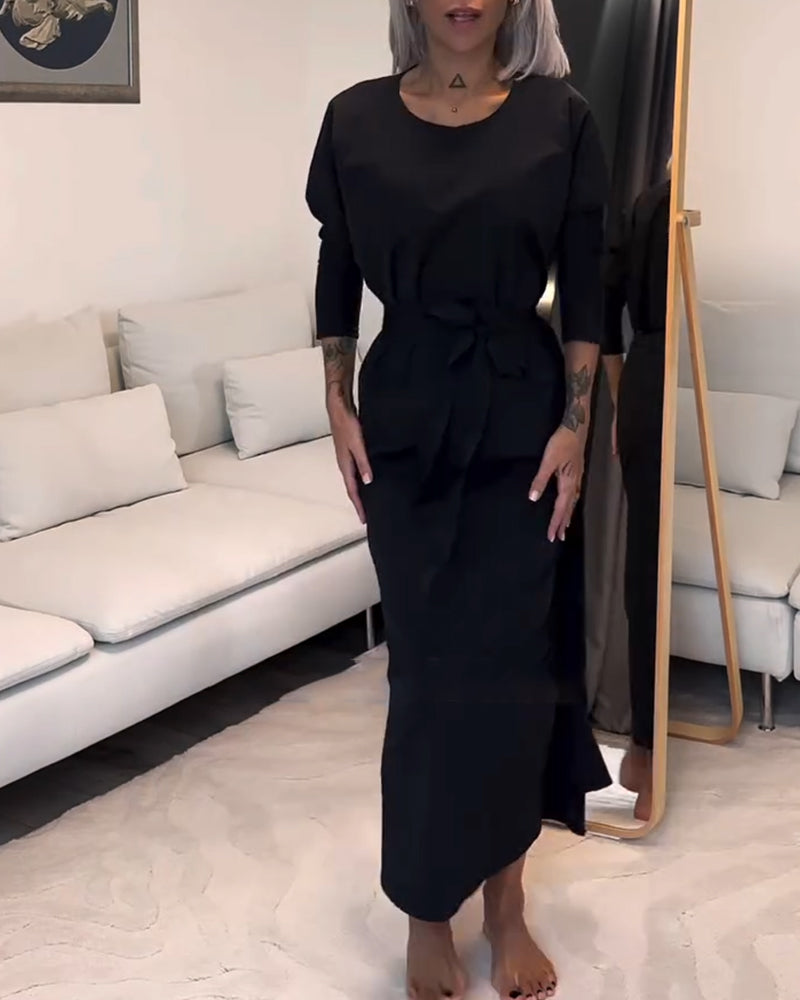 Robe plissée à lacets de couleur unie à la mode avec col rond