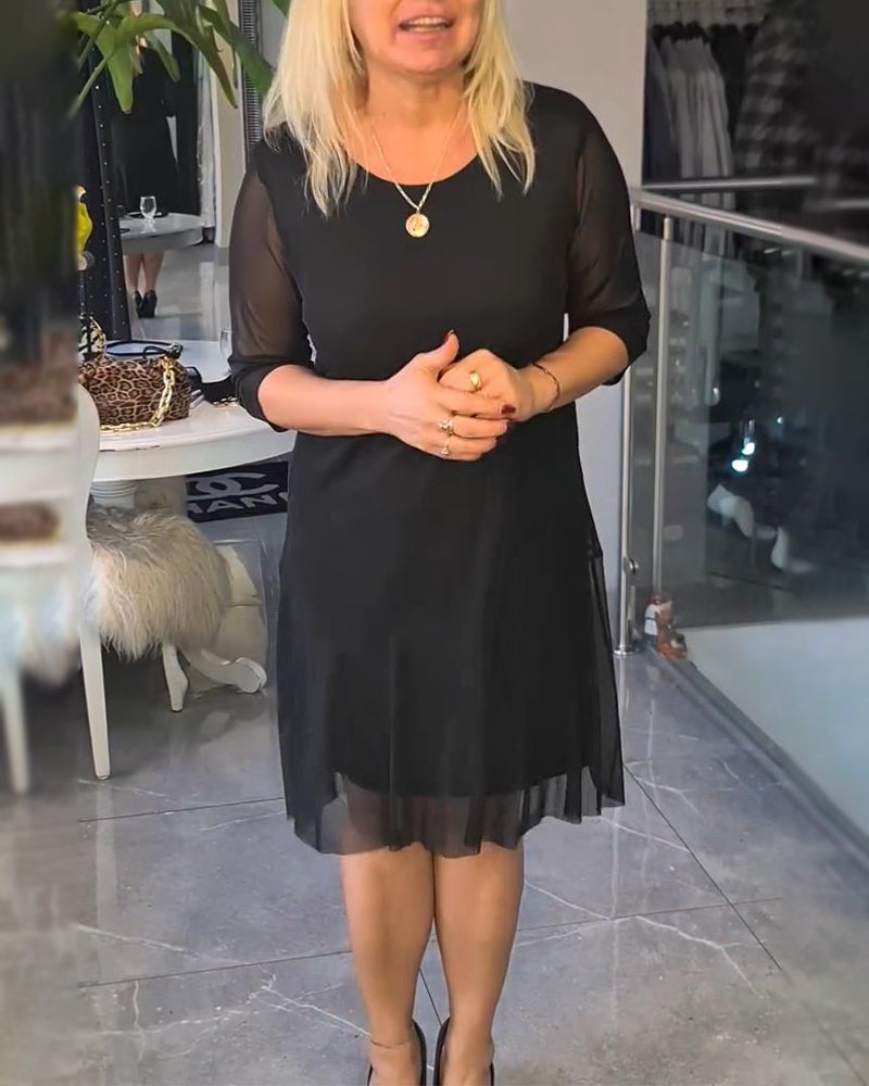 Robe Transparente Et Tendance Unie