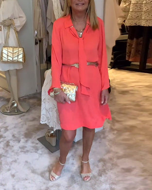 Robe ruban de couleur unie à revers