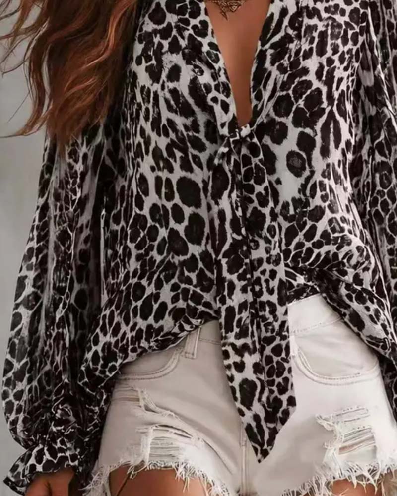 Chemise Col‑v Léopard Transparent Manches‑longues