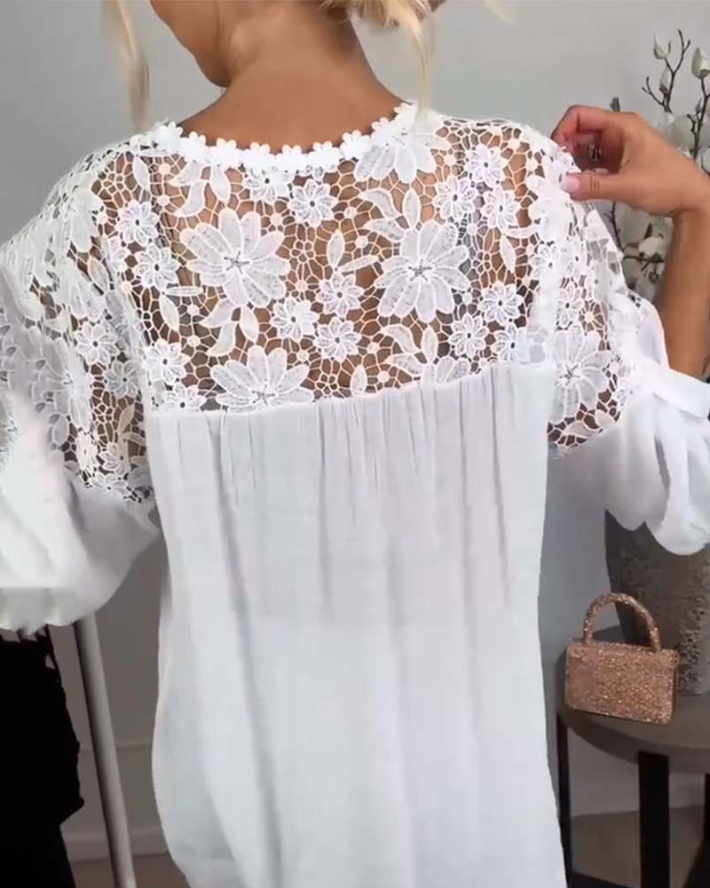 Blouse Col Rond Dentelle Patchwork Floral