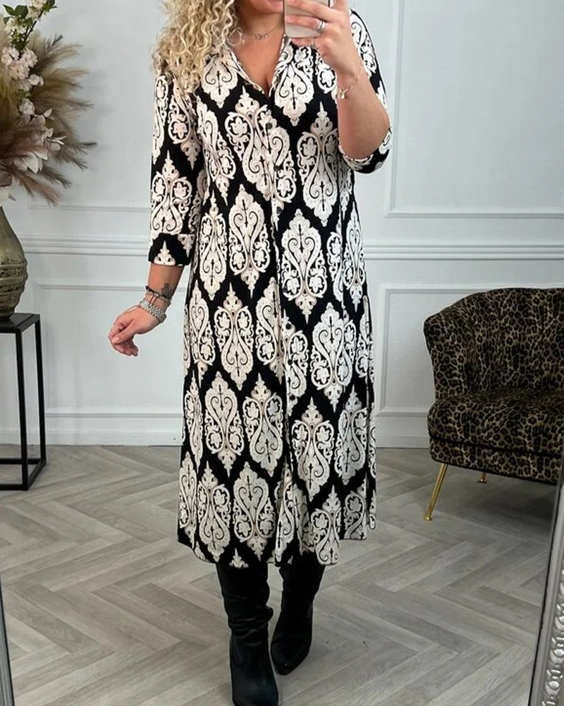 Robe à revers imprimé et fente latérale