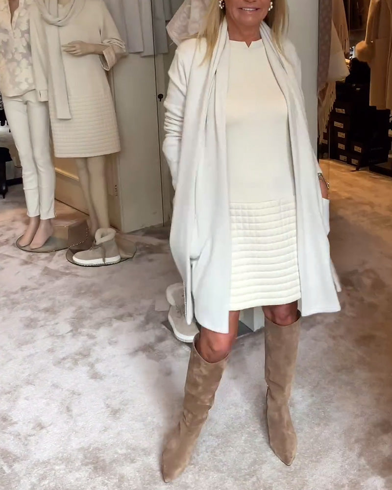 Robe pull simple et élégante de couleur unie